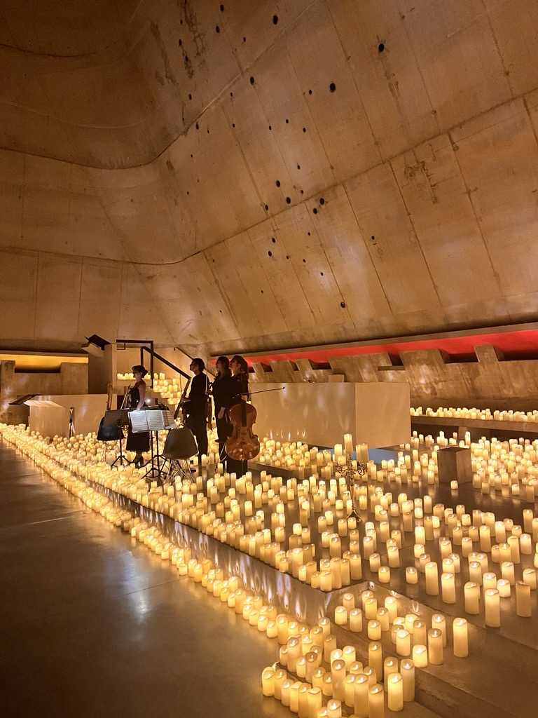 Candlelight (2)
